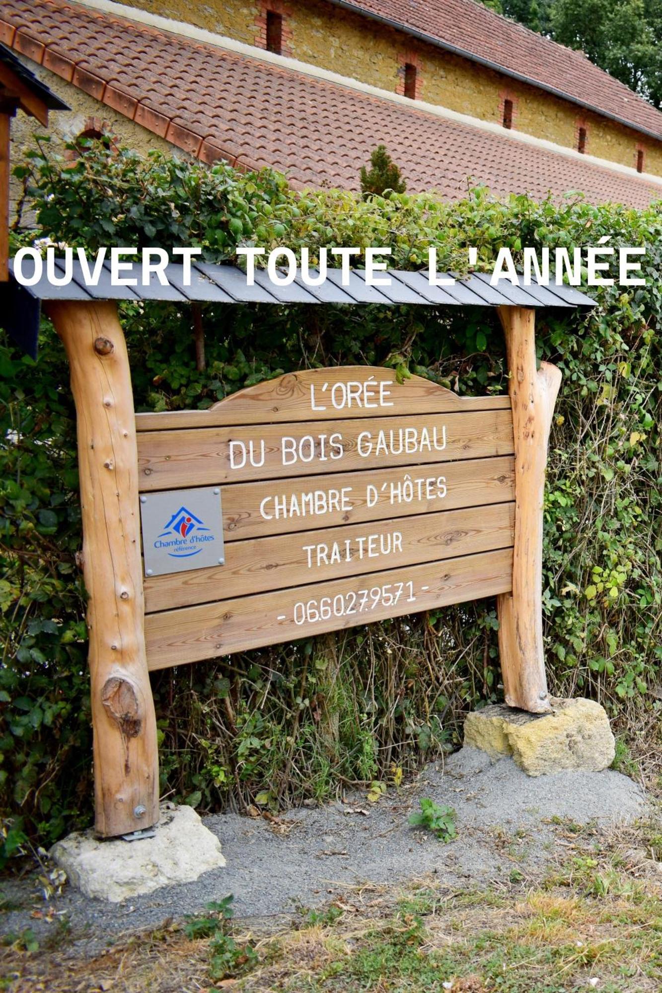 L'Oree Du Bois Gaubau Saint-Georges-sur-Layon Bagian luar foto